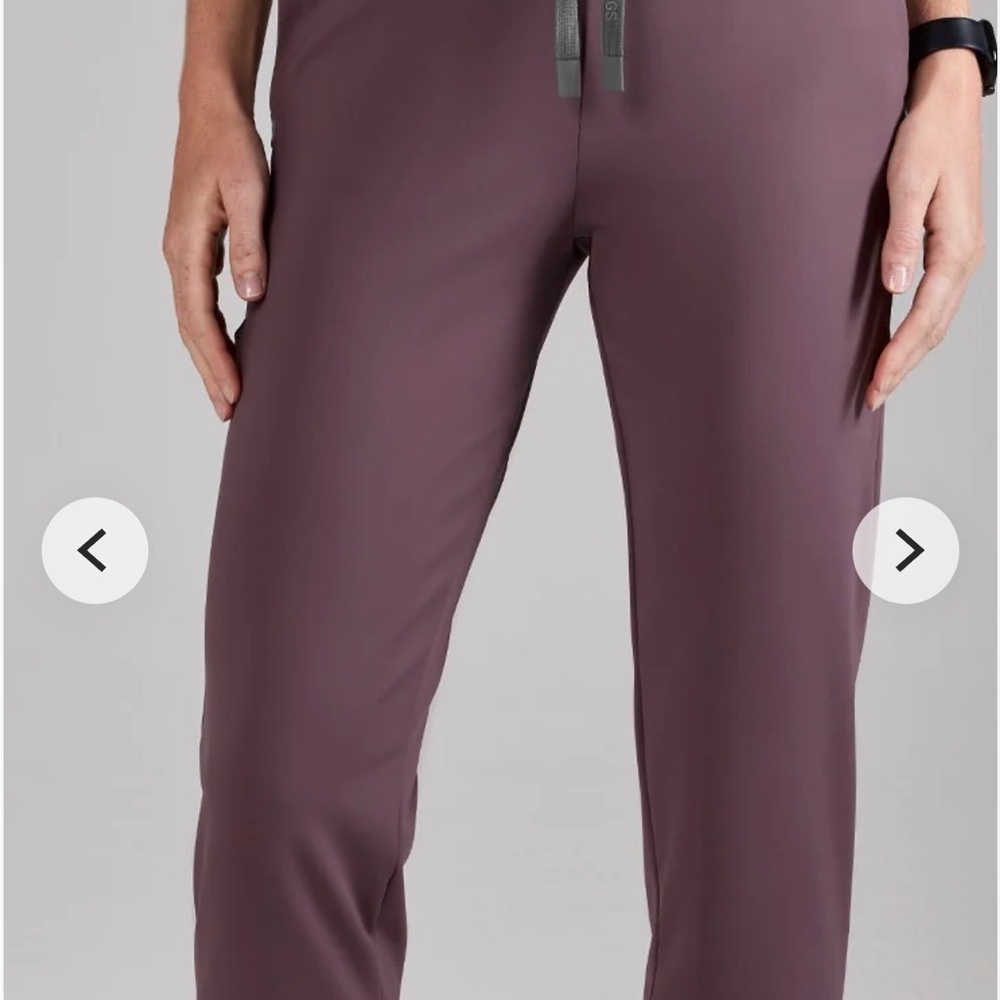 Figs Tena FORMx Slim Tapered Scrub Pants XS, new with tags